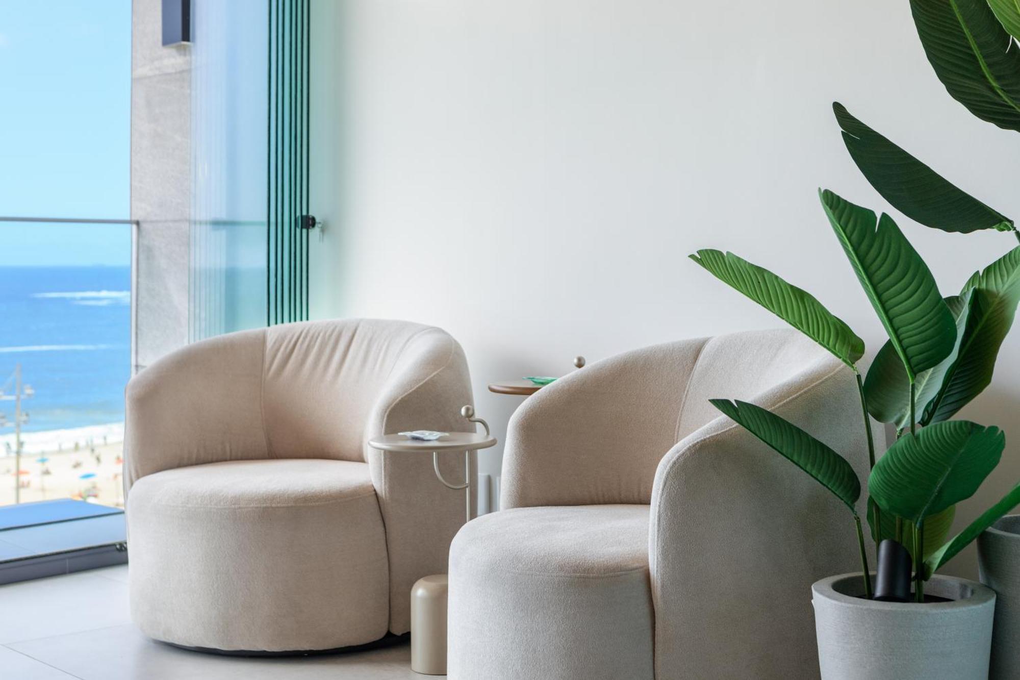 Beachfront Beauty On Atlantic Avenue Apartamento Rio de Janeiro